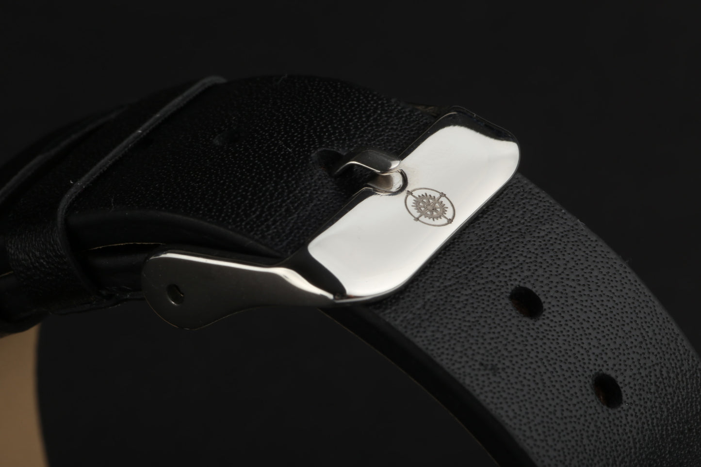 Classic Icon One Silber Herrenuhr